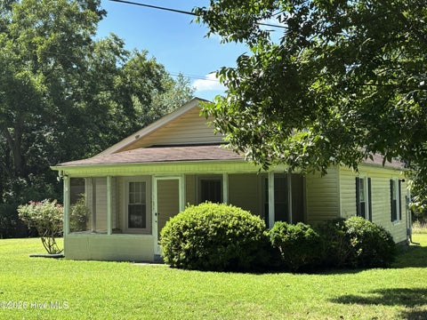 Homes For Sale - 148 Oscar Road<br/> Troy, NC 27371