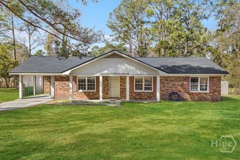 Homes For Sale - 809 N Main Street<br/> Statesboro, GA 30458