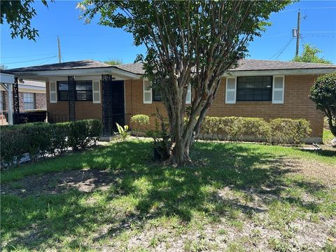 Homes For Rent - 1010 Carroll Street<br/> Savannah, GA 31415