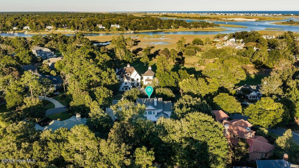2213 Fox Hunt Lane