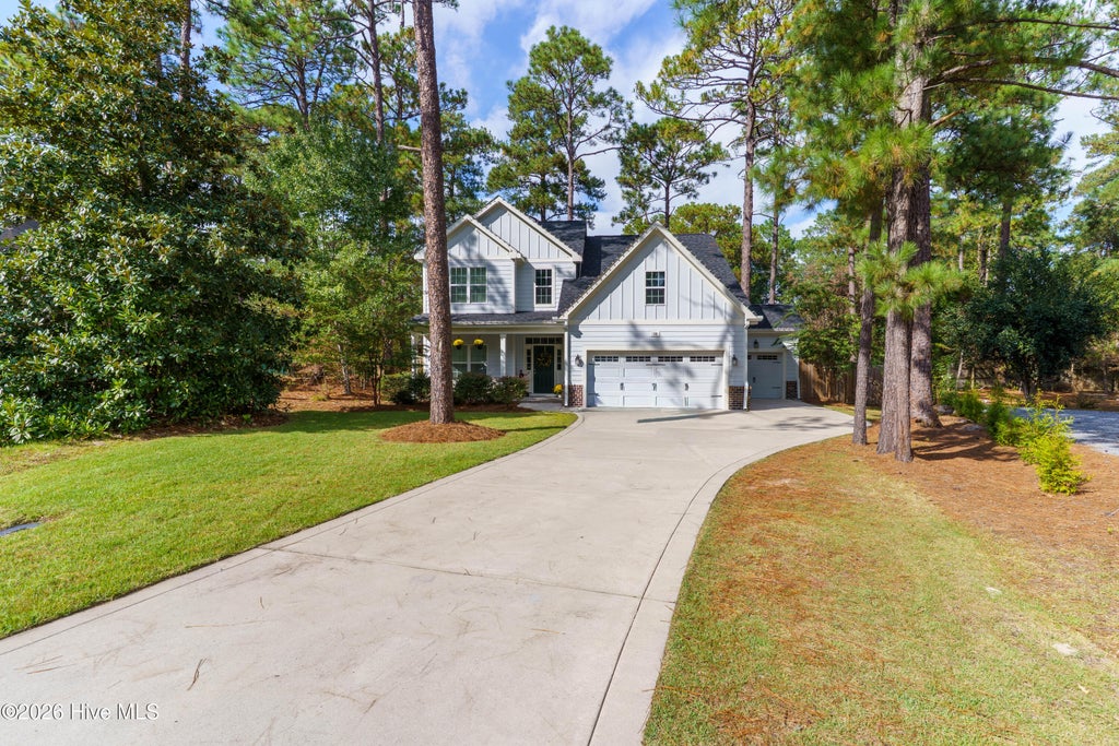 Photo of 14 Montclair Lane, Pinehurst, NC 28374 (MLS # 100610156)