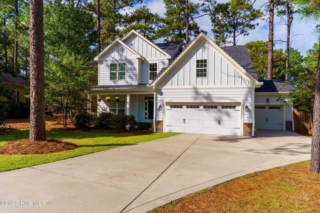 Photo of 14 Montclair Lane, Pinehurst, NC 28374 (MLS # 100610156)