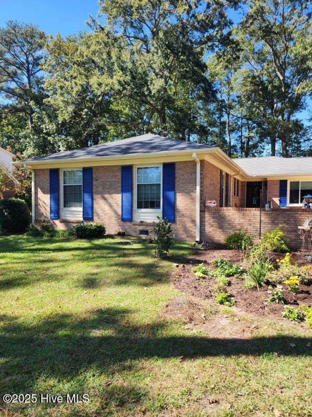 Photo of 2100 Emerson Road, Kinston, NC 28504 (MLS # 100544359)