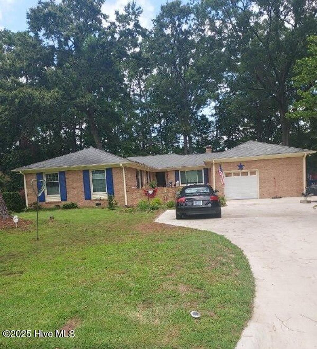 Photo of 2100 Emerson Road, Kinston, NC 28504 (MLS # 100544359)