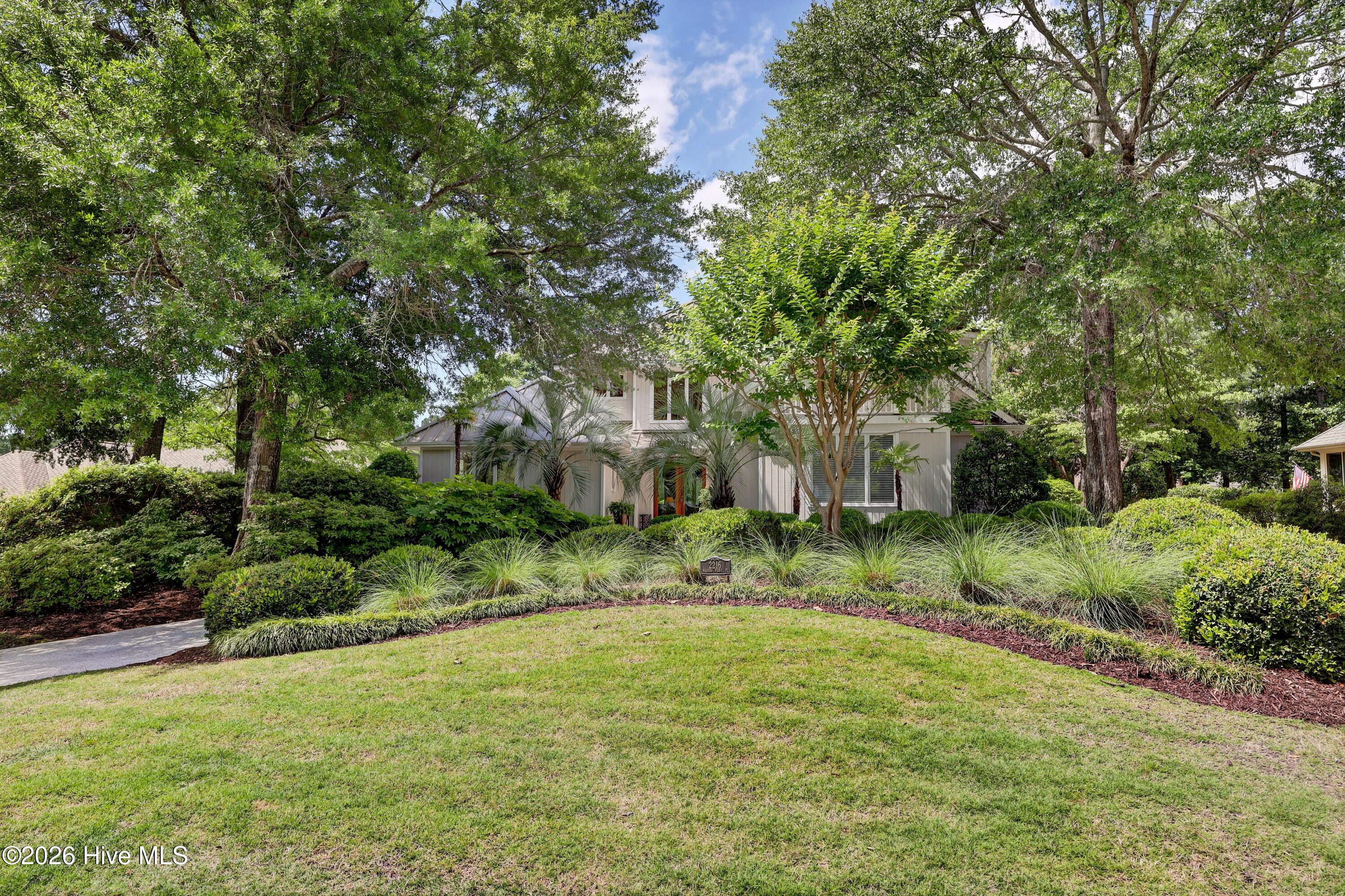 2216 Masons Point Place