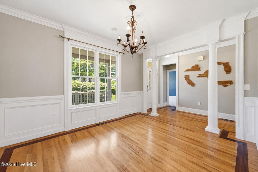 Photo of 202 Emmen Road, New Bern, NC 28562 (MLS # 100569811)