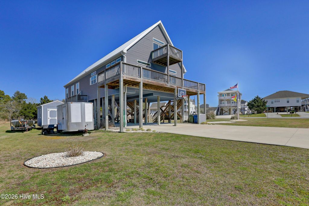 Photo of 200 Waterway Drive, Sneads Ferry, NC 28460 (MLS # 100562204)