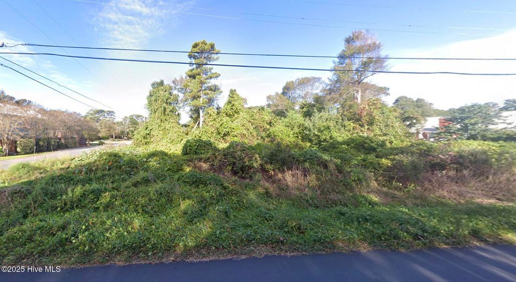 Photo of 206 S 6th Street, Carolina Beach, NC 28428 (MLS # 100546782)