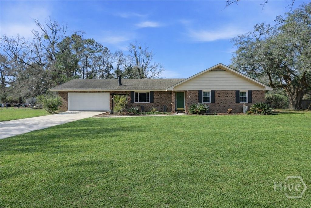 Photo of 73 Bea Road, Richmond Hill, GA 31324 (MLS # SA349925)