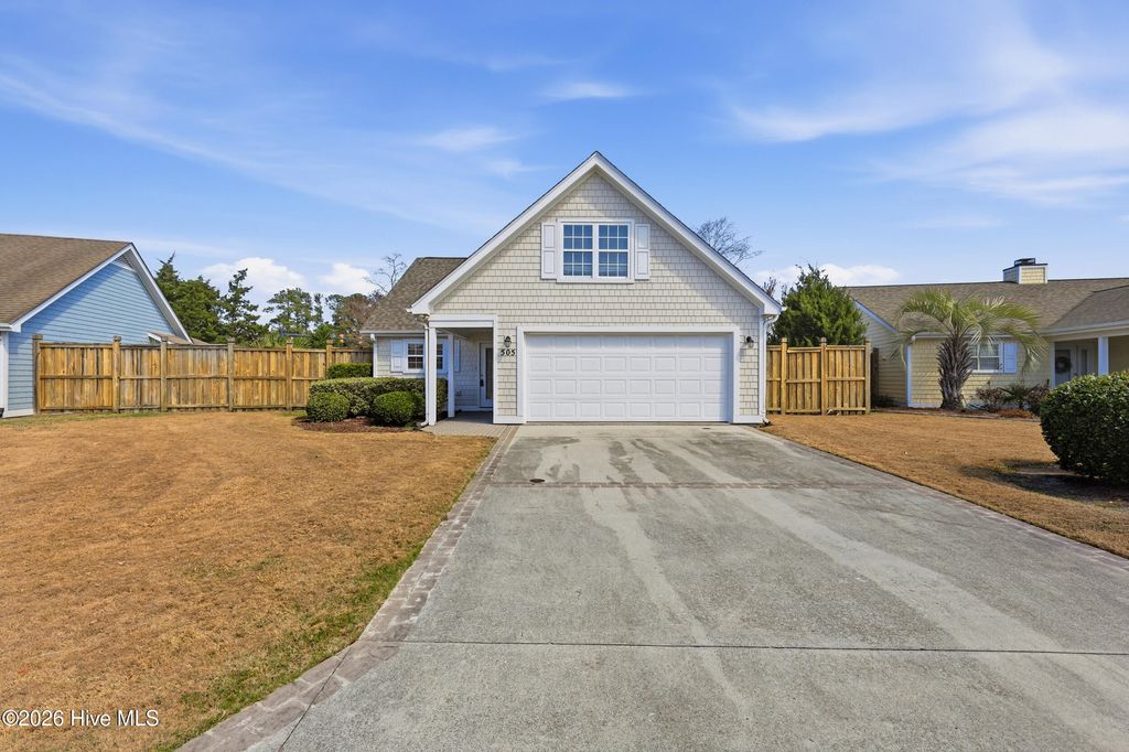 Photo of 505 Sandcastle Court, Wilmington, NC 28405 (MLS # 100511628)
