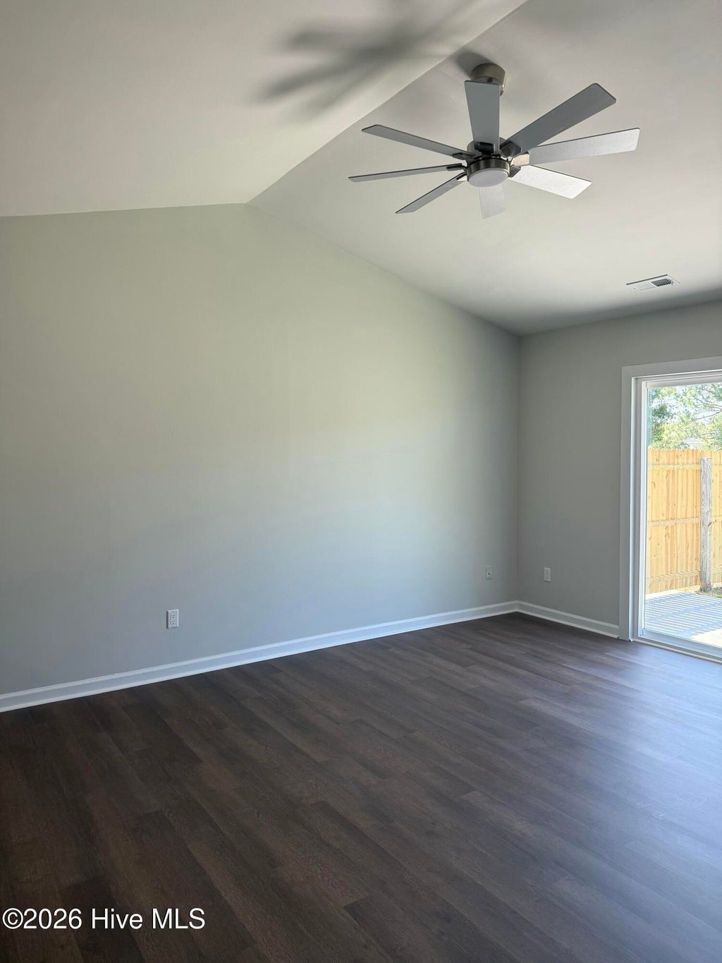Photo of 115 Charlton Road, Hubert, NC 28539 (MLS # 100581608)