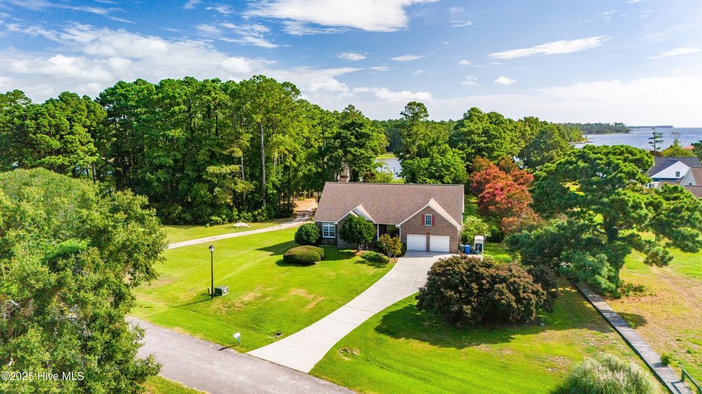 Photo of 5529 Sandpiper Drive, Oriental, NC 28571 (MLS # 100524053)