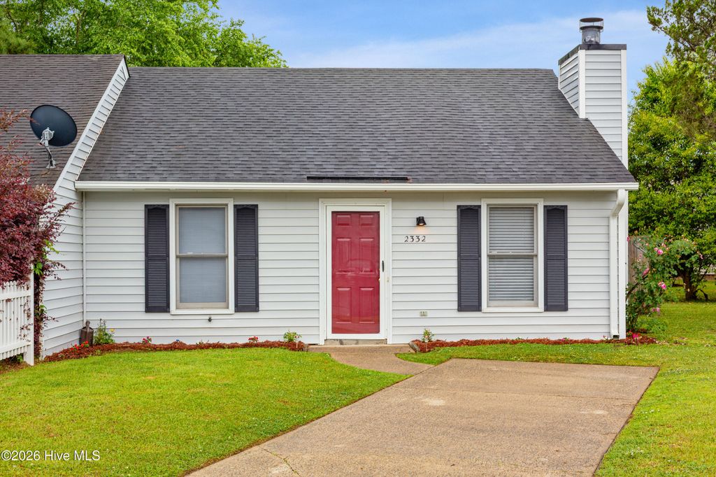 Photo of 2332 Villa Drive, Kinston, NC 28504 (MLS # 100571701)
