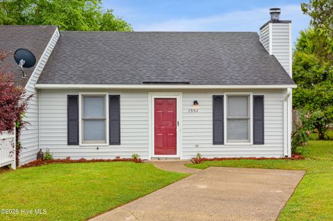 Photo of 2332 Villa Drive, Kinston, NC 28504 (MLS # 100571701)