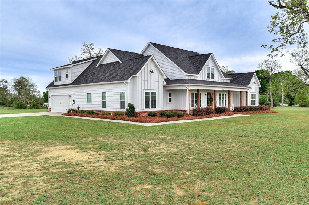 Photo of 324 Wisham Road, Thomson, GA 30824 (MLS # 554257)