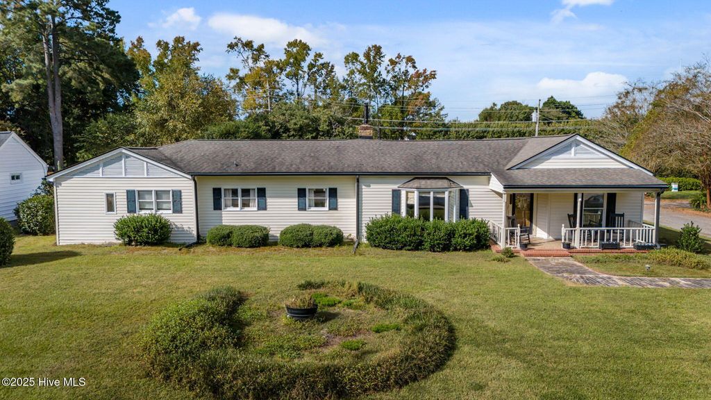 Photo of 5980 May Boulevard, Farmville, NC 27828 (MLS # 100555190)