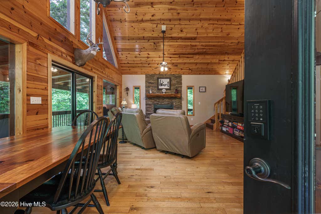 Photo of 70 Snipe Lane, Murphy, NC 28906 (MLS # 100596514)