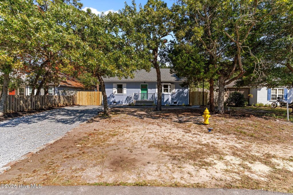 Photo of 146 NE 13th Street, Oak Island, NC 28465 (MLS # 100563030)