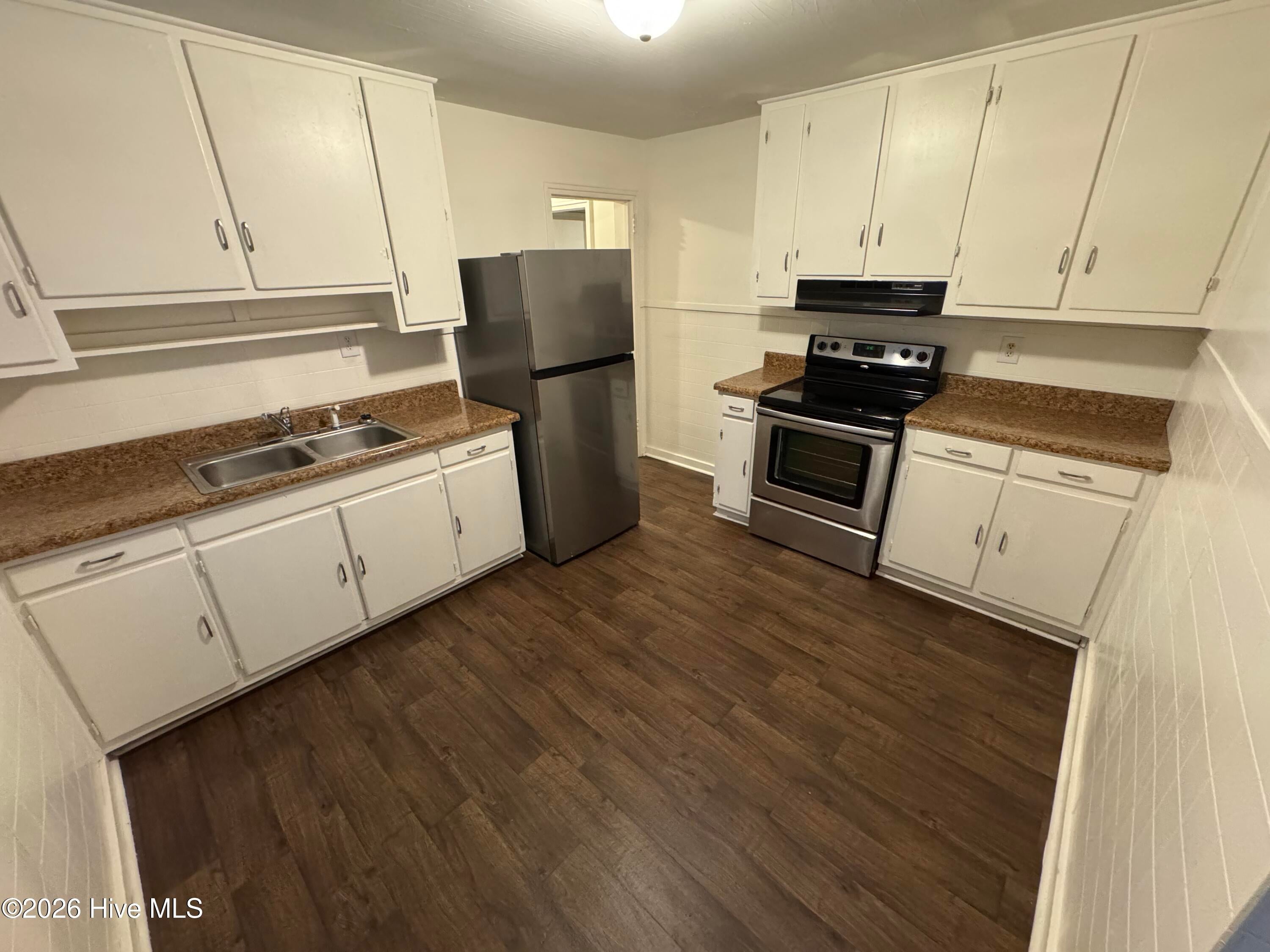 2550 Sheraton Drive