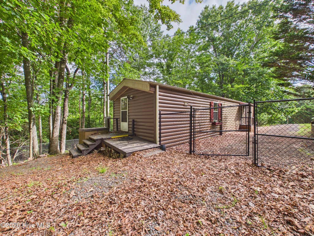 Photo of 30 Sapphire Ridge, Murphy, NC 28906 (MLS # 100591678)