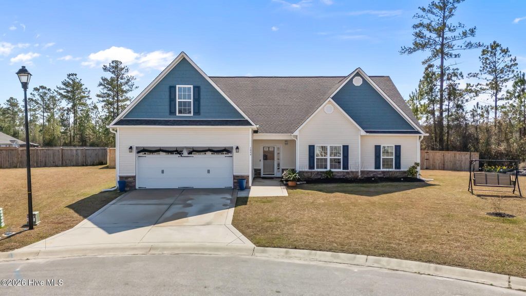 Photo of 1044 Mackerel Manor, New Bern, NC 28562 (MLS # 100559440)