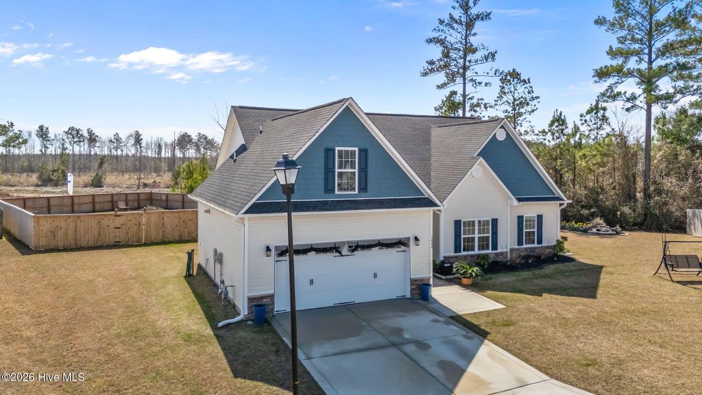 Photo of 1044 Mackerel Manor, New Bern, NC 28562 (MLS # 100559440)