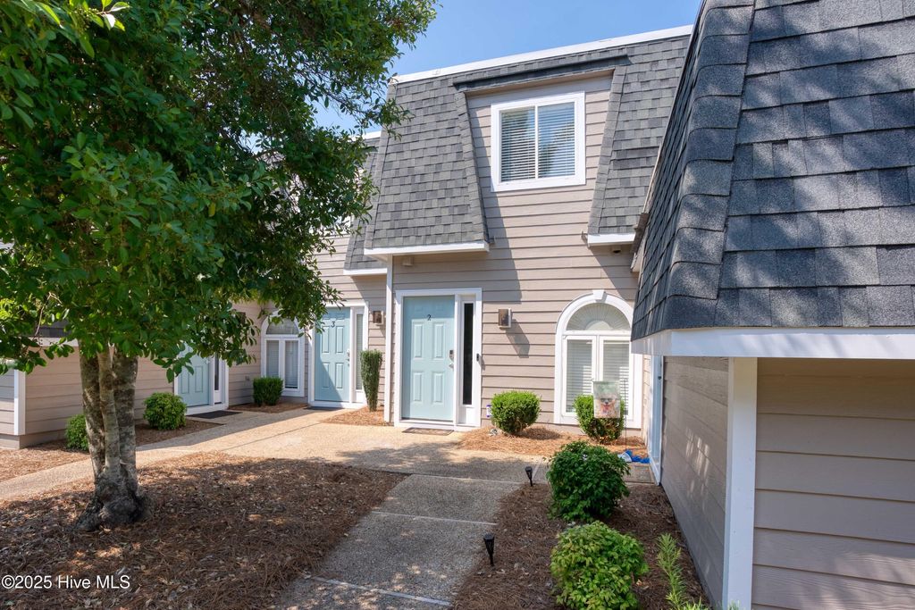 Photo of 6328 Wrightsville Avenue #Apt G2, Wilmington, NC 28403 (MLS # 100518952)