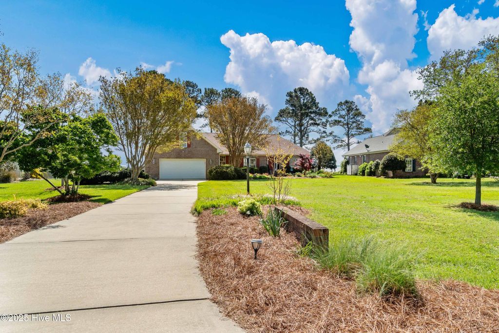 Photo of 6042 Dolphin Road, Oriental, NC 28571 (MLS # 100500761)