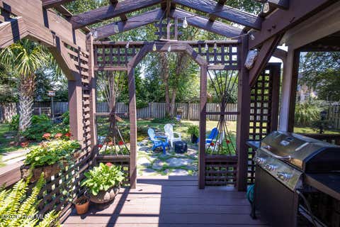Tiny photo for 877 Wine Cellar Circle, Wilmington, NC 28411 (MLS # 100595346)