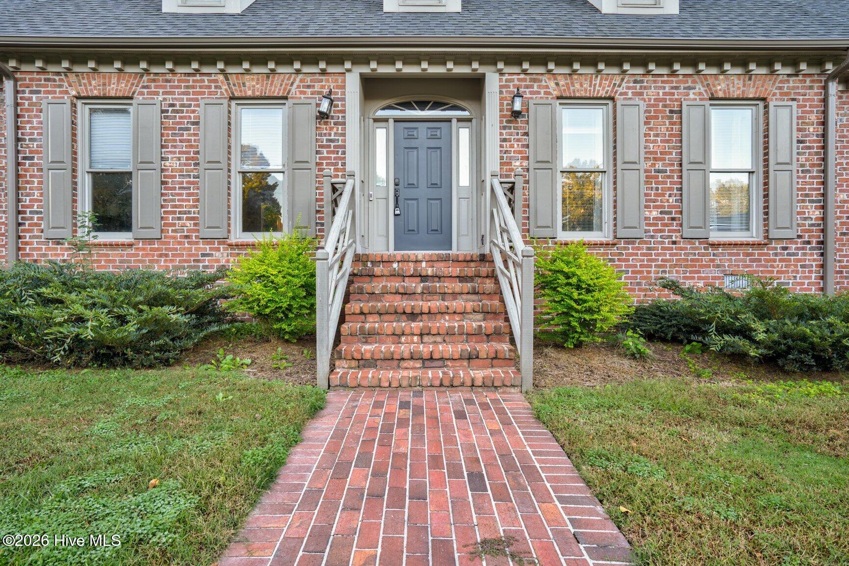 209 Ashmore Lane
