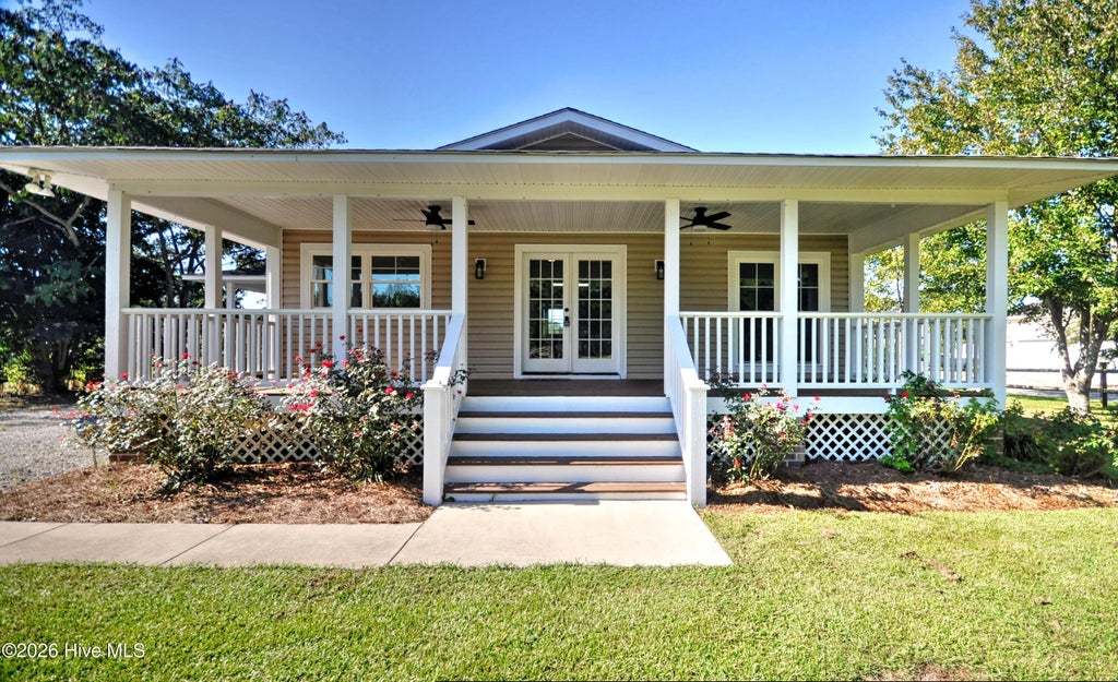 Photo of 261 Green Bay Road NW, Ocean Isle Beach, NC 28469 (MLS # 100605604)