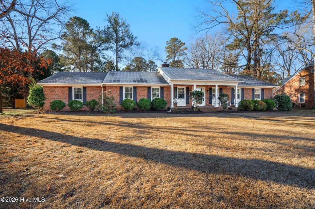 Photo of 3701 Woodlawn Road, Rocky Mount, NC 27804 (MLS # 100550965)