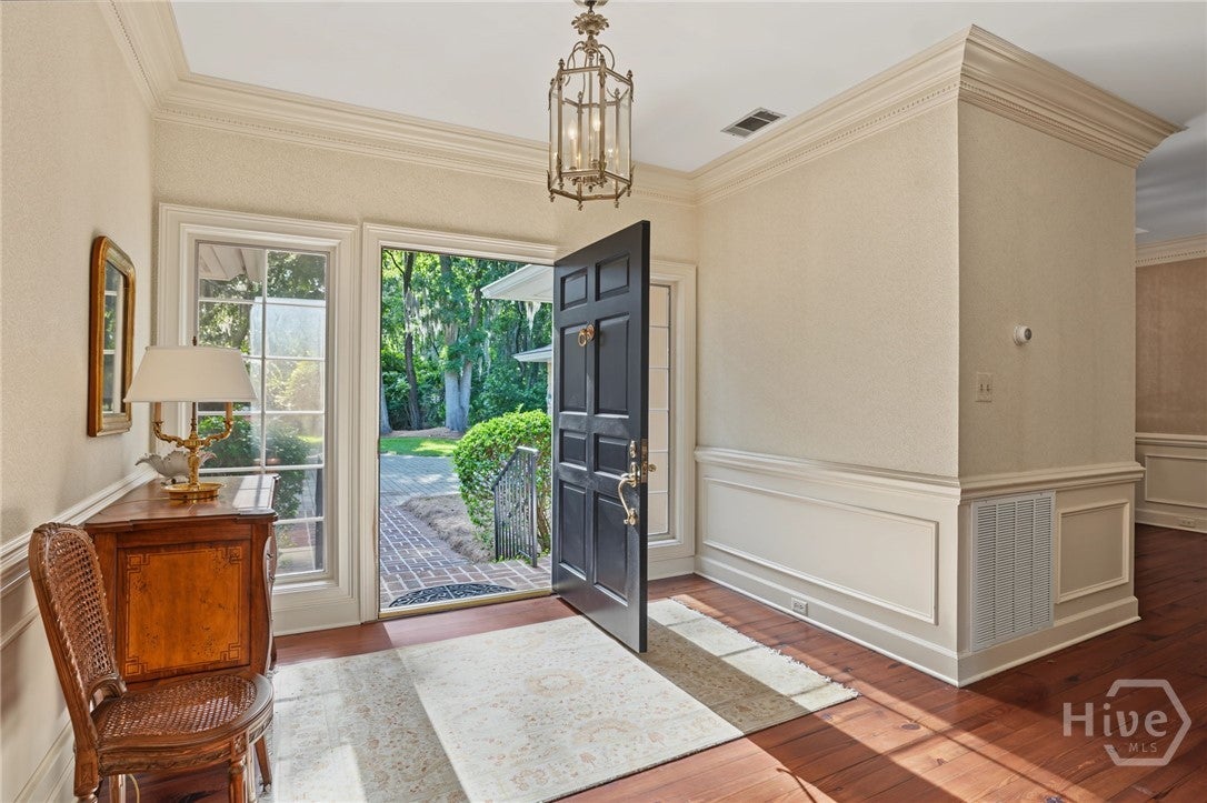 7 Prestbury Lane