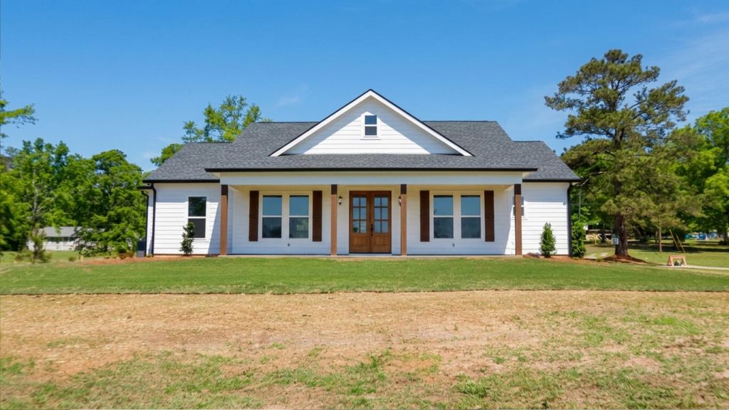 Photo of 5505 Mended Fences Drive, Appling, GA 30802 (MLS # 554473)