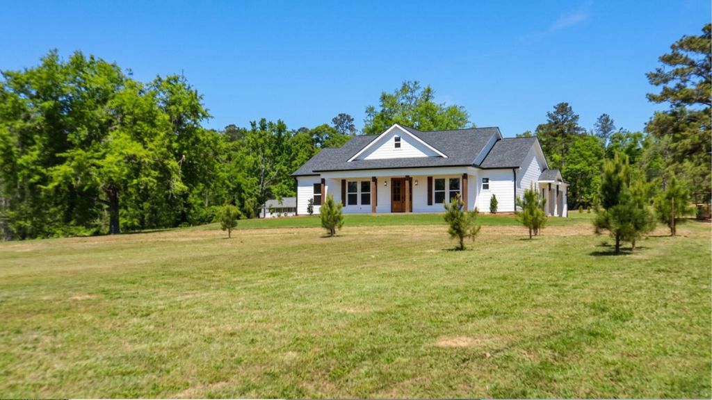 Photo of 5505 Mended Fences Drive, Appling, GA 30802 (MLS # 554473)