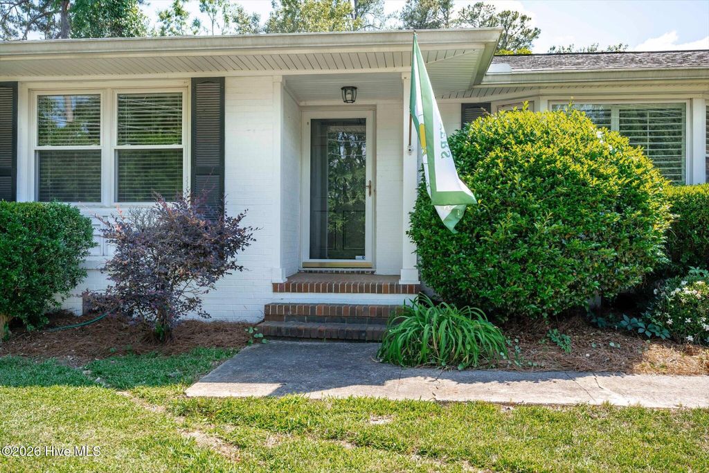 Photo of 2902 Mayfair Road, Augusta, GA 30909 (MLS # 100575682)