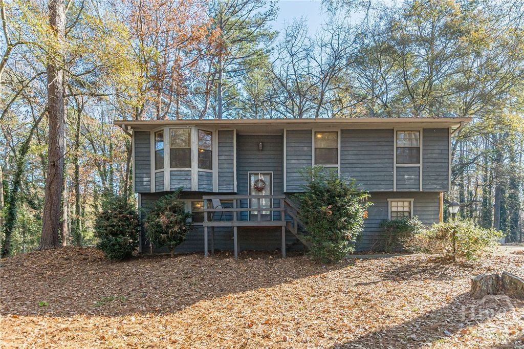 Photo of 1767 Little Fawn Trail NW, Conyers, GA 30012 (MLS # CL348944)