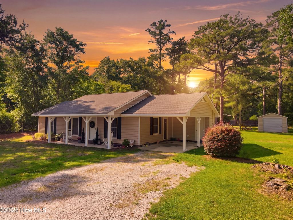 Photo of 193 Whitley Road, Aurora, NC 27806 (MLS # 100577482)