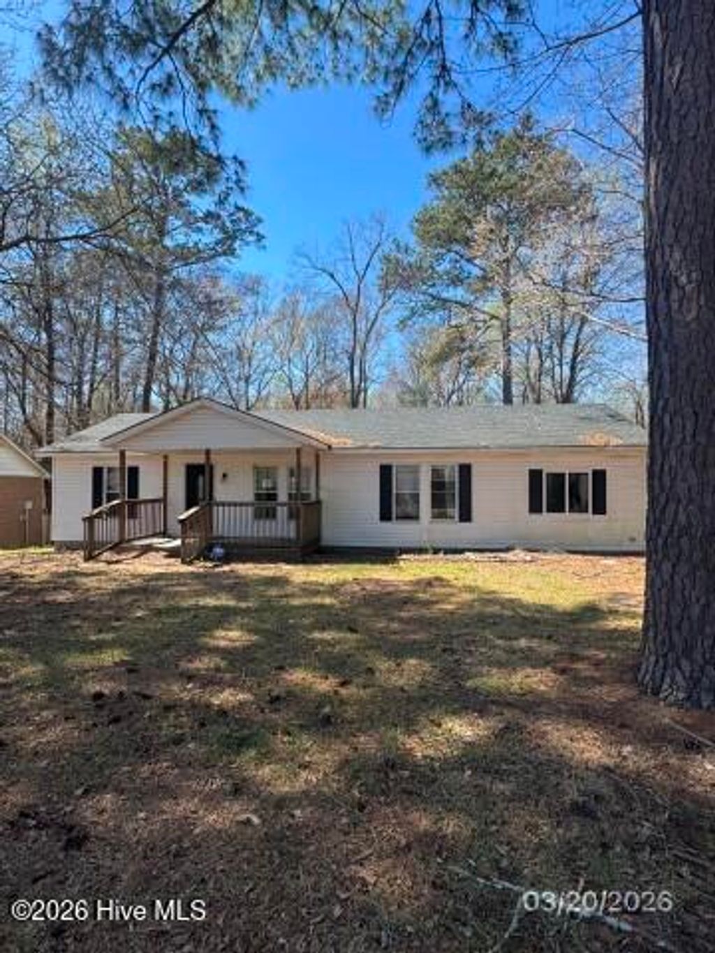 Photo of 846 Mill River Road, Jacksonville, NC 28540 (MLS # 100573654)