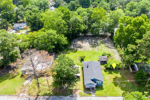 Tiny photo for 27 Evans Street, Wilmington, NC 28405 (MLS # 100558440)