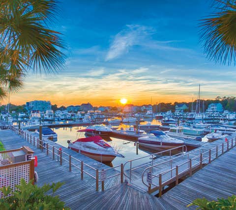 Tiny photo for 3350 Club Villas Drive # 1004, Southport, NC 28461 (MLS # 100591739)