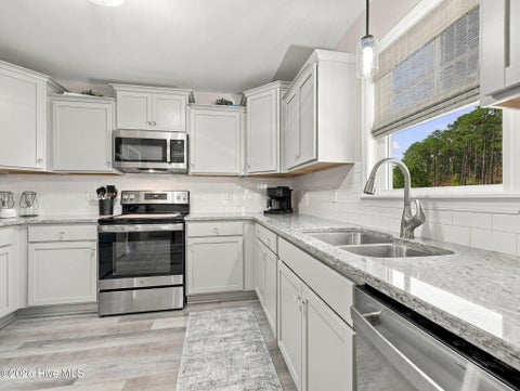 Tiny photo for 819 Cooke Drive, Hubert, NC 28539 (MLS # 100610812)