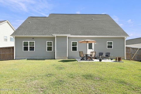 Tiny photo for 819 Cooke Drive, Hubert, NC 28539 (MLS # 100610812)