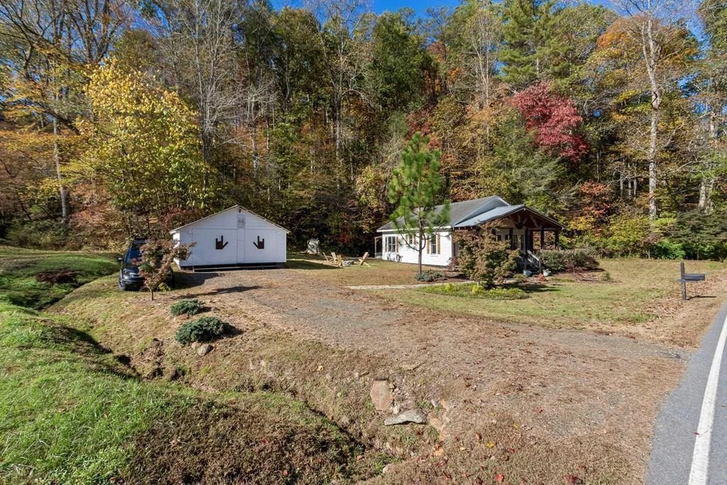 3391 Candy Mountain Road