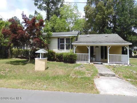 Homes For Sale - 2802 Moore Avenue<br/> Craven County, New Bern, NC 28562