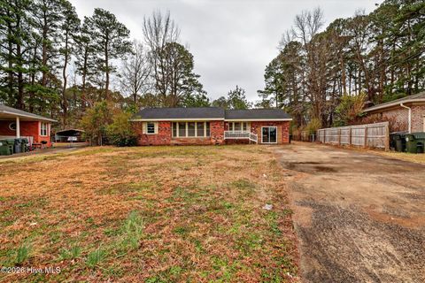 Homes For Sale - 212 Winslow Circle<br/> Wayne County, Goldsboro, NC 27530