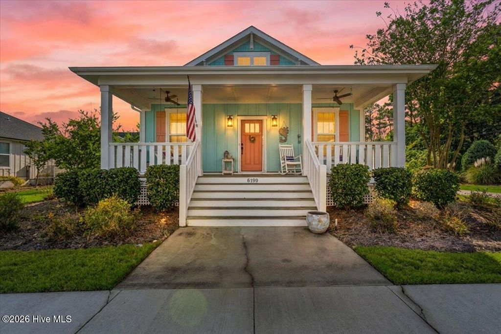 Photo of 6499 Square Knot Lane SW, Ocean Isle Beach, NC 28469 (MLS # 100547784)