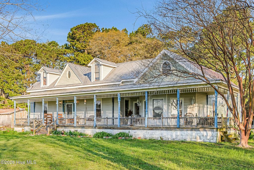 Photo of 295 Henry Dunn Pickett Road, Beulaville, NC 28518 (MLS # 100557256)