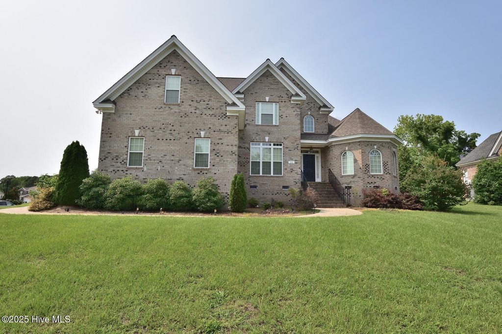 Photo of 1126 Falling River Walk, Rocky Mount, NC 27804 (MLS # 100549433)