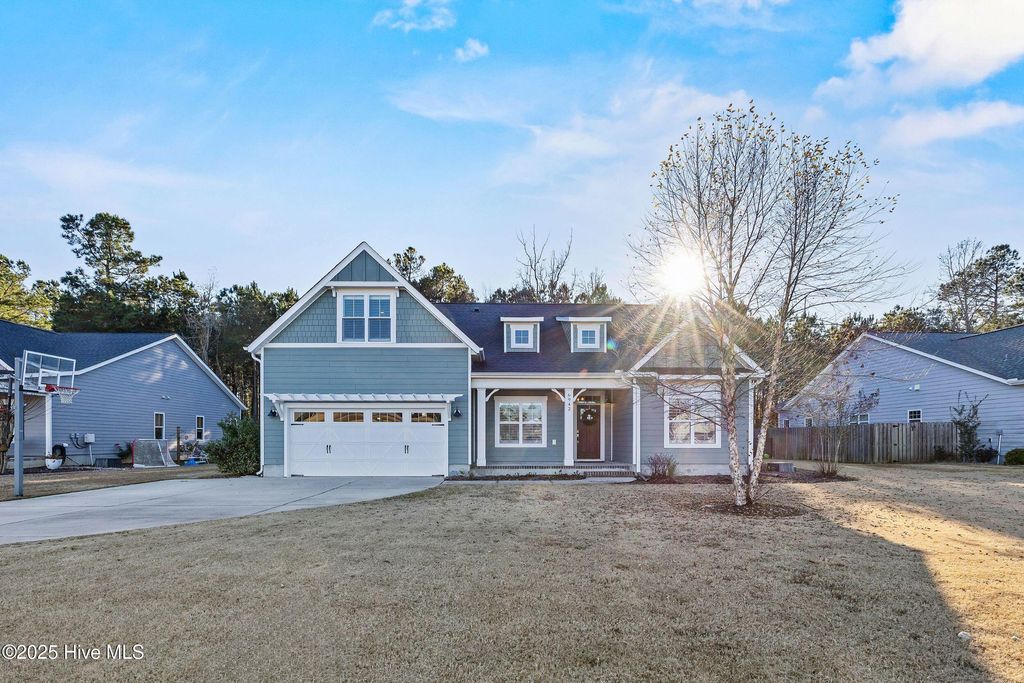 Photo of 6942 Campbells Ridge Drive SE, Leland, NC 28451 (MLS # 100545098)